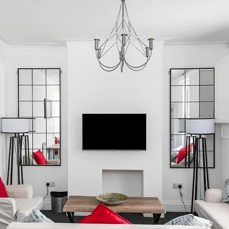 Apartment Superb Location, Character Filled By Mycityhaven Bristol