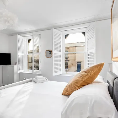 Superb Location, Character Filled By Mycityhaven * Bristol