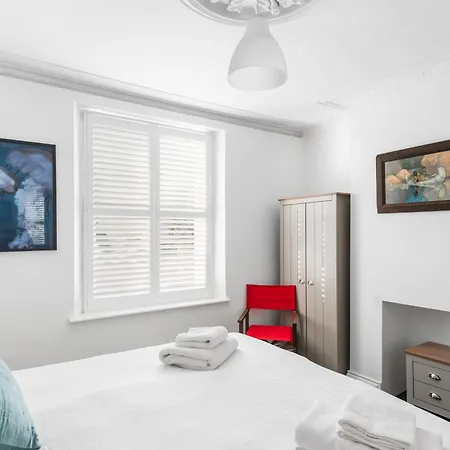Apartment Superb Location, Character Filled By Mycityhaven Bristol